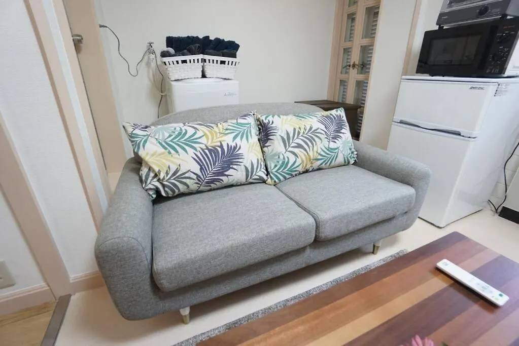 Apartment House White Mansion 201 Osaka