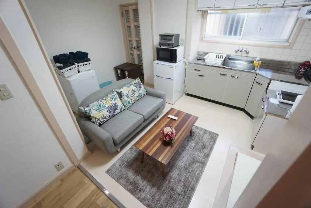 Apartment House White Mansion 201 Osaka